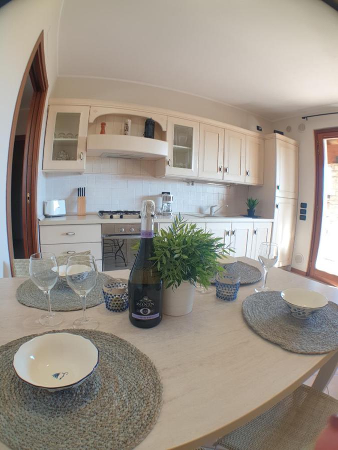 La Fenice Holiday Apartment มาแนร์บา เดล การ์ดา ภายนอก รูปภาพ