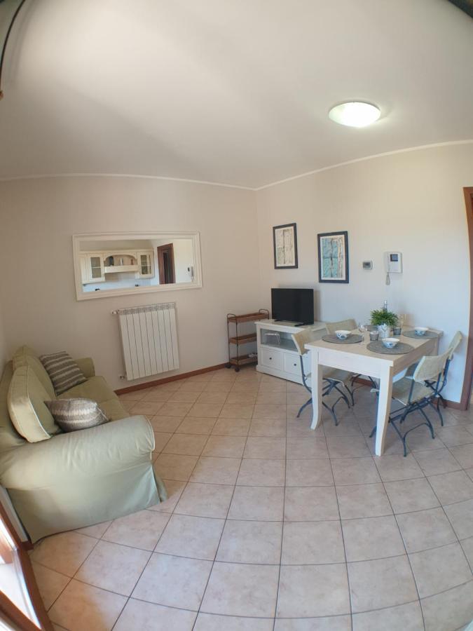 La Fenice Holiday Apartment มาแนร์บา เดล การ์ดา ภายนอก รูปภาพ