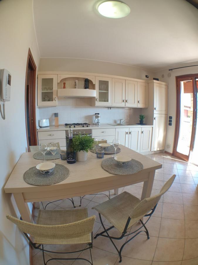 La Fenice Holiday Apartment มาแนร์บา เดล การ์ดา ภายนอก รูปภาพ