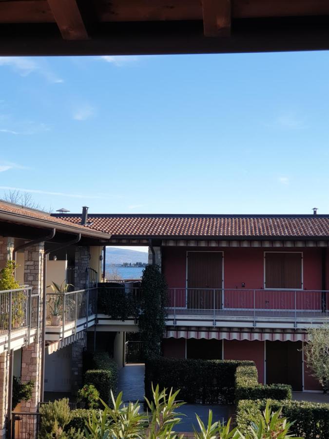 La Fenice Holiday Apartment มาแนร์บา เดล การ์ดา ภายนอก รูปภาพ